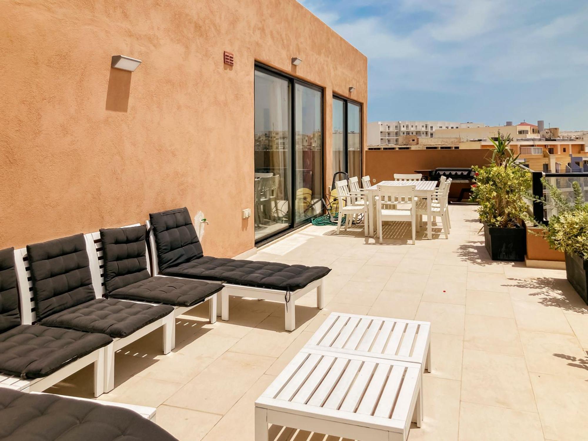 Xl Terrace Penthouse Bbq 200m From The Sea And Square San Pawl il-Baħar