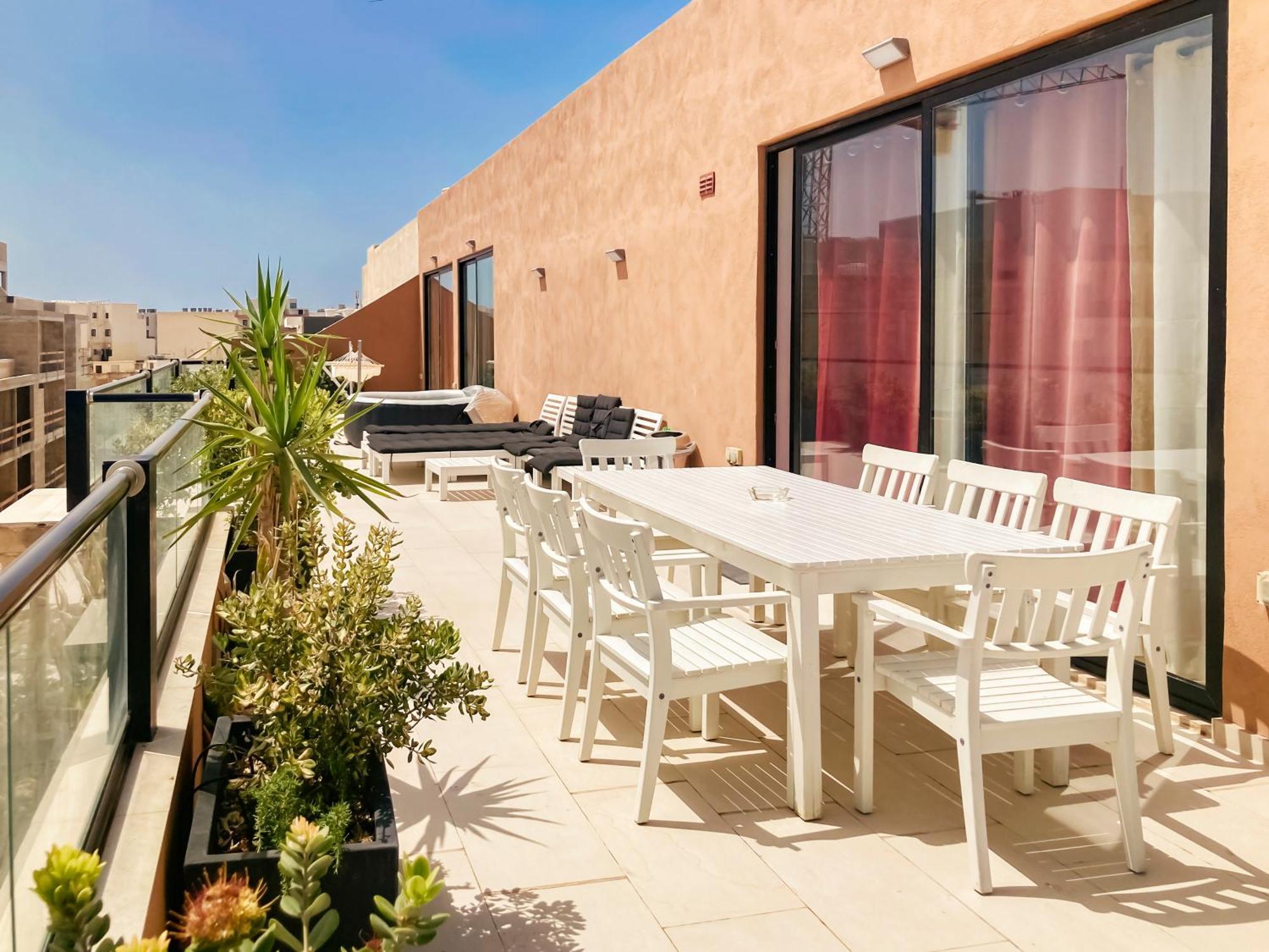Appartement Xl Terrace Penthouse Bbq 200m From The Sea And Square San Pawl il-Baħar