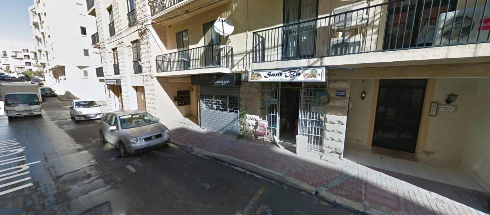 Xl Terrace Penthouse Bbq 200m From The Sea And Square Appartement San Pawl il-Baħar